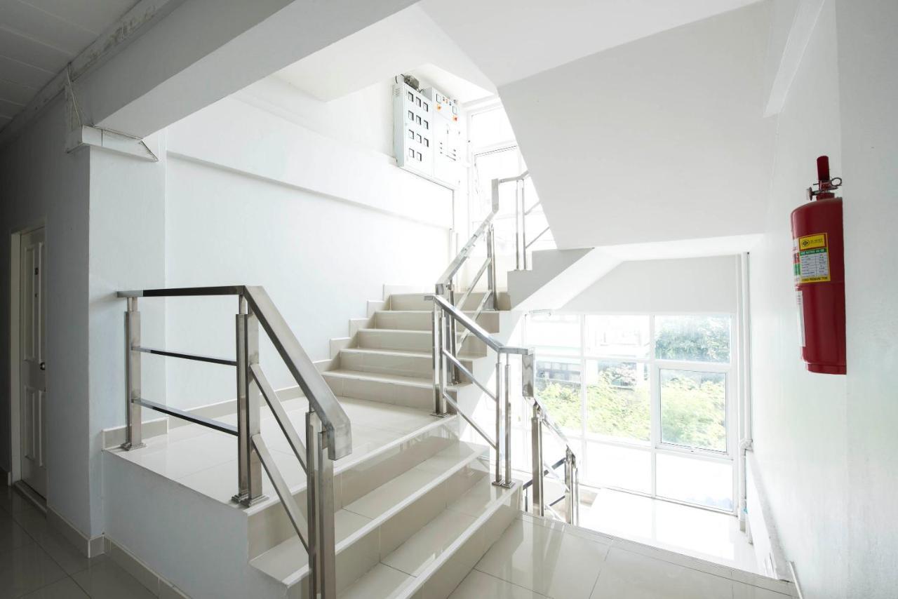 בנגקוק Nw Apartment Lasalle 59 מראה חיצוני תמונה